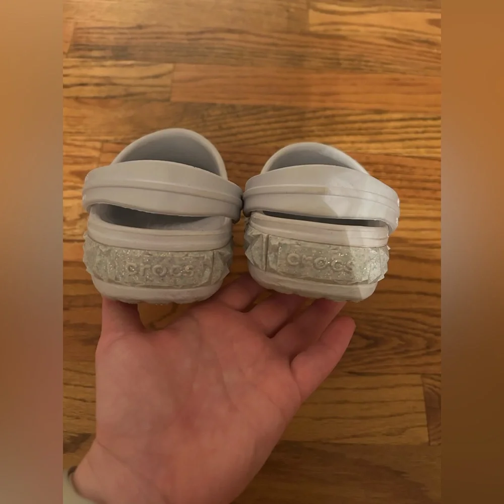 Crocs Kids Sz 2 Light Blue Crocs Sandals/Shoes W/ Sparkly Detail